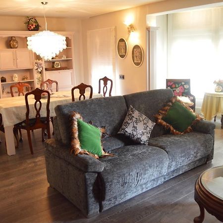 Tarragona Suites Prat De La Riba Luaran gambar